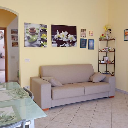 A Casa Di Ste - Vicino Aeroporto Falcone Borsellino 카리니 외부 사진
